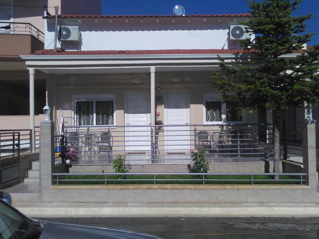 The Garden Apartments Nea Kallikrateia 外观 照片
