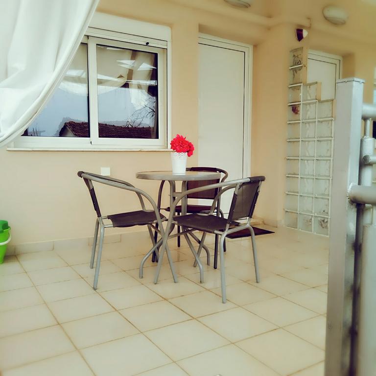 The Garden Apartments Nea Kallikrateia 外观 照片