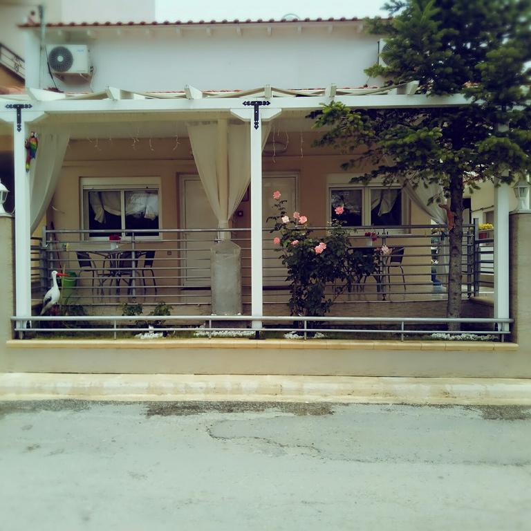 The Garden Apartments Nea Kallikrateia 外观 照片