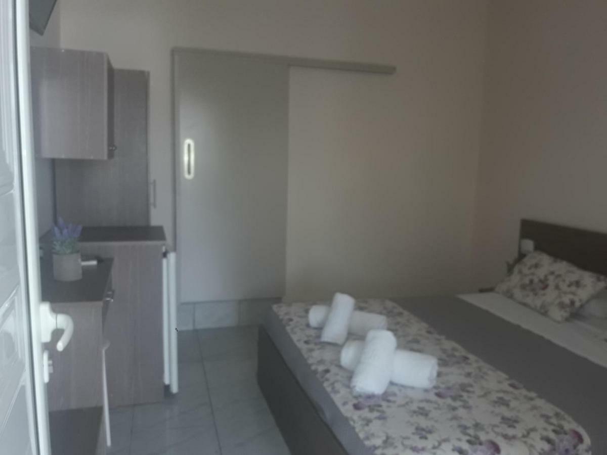 The Garden Apartments Nea Kallikrateia 外观 照片